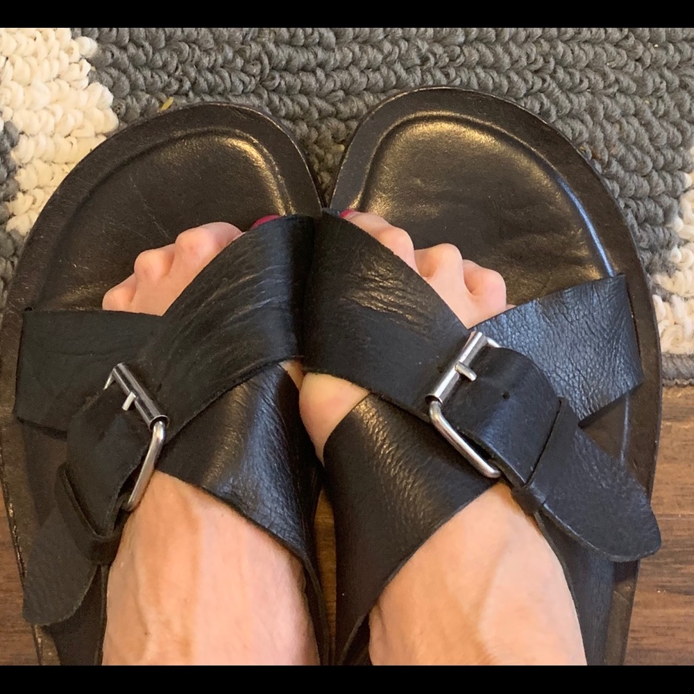 To Boot Sandal - Picture 4 of 8